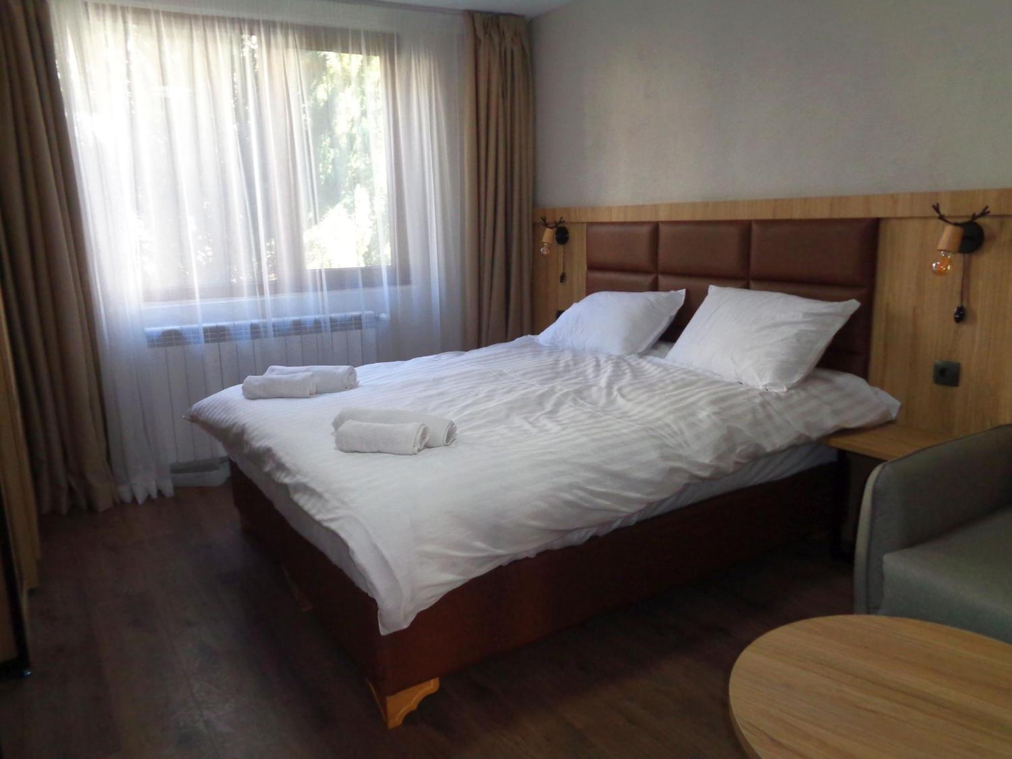 Deers Hotel Bansko Exterior photo